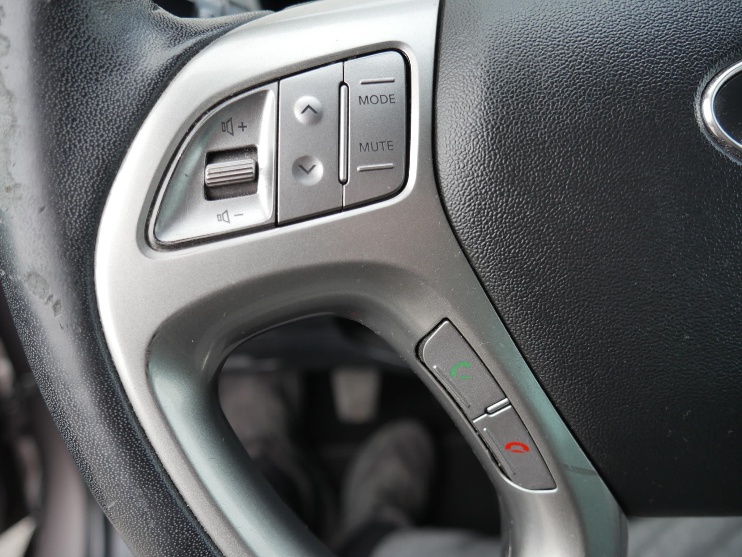 Hyundai ix35, 2012 - pohled č. 12