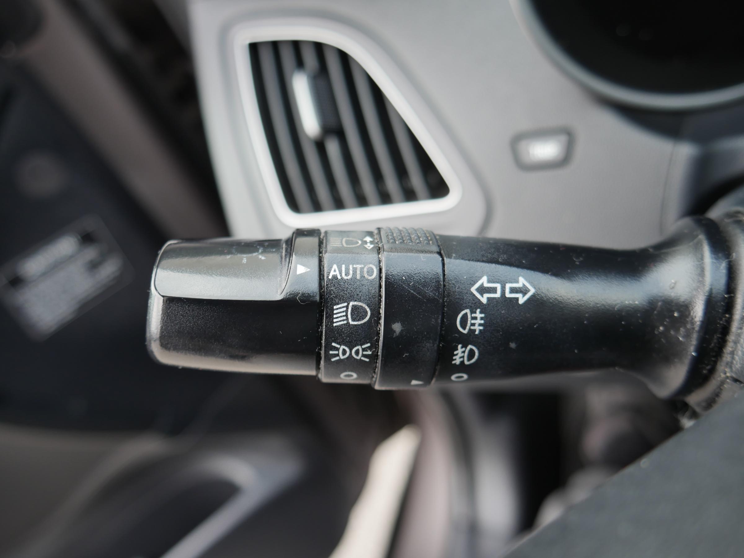 Hyundai ix35, 2012 - pohled č. 14