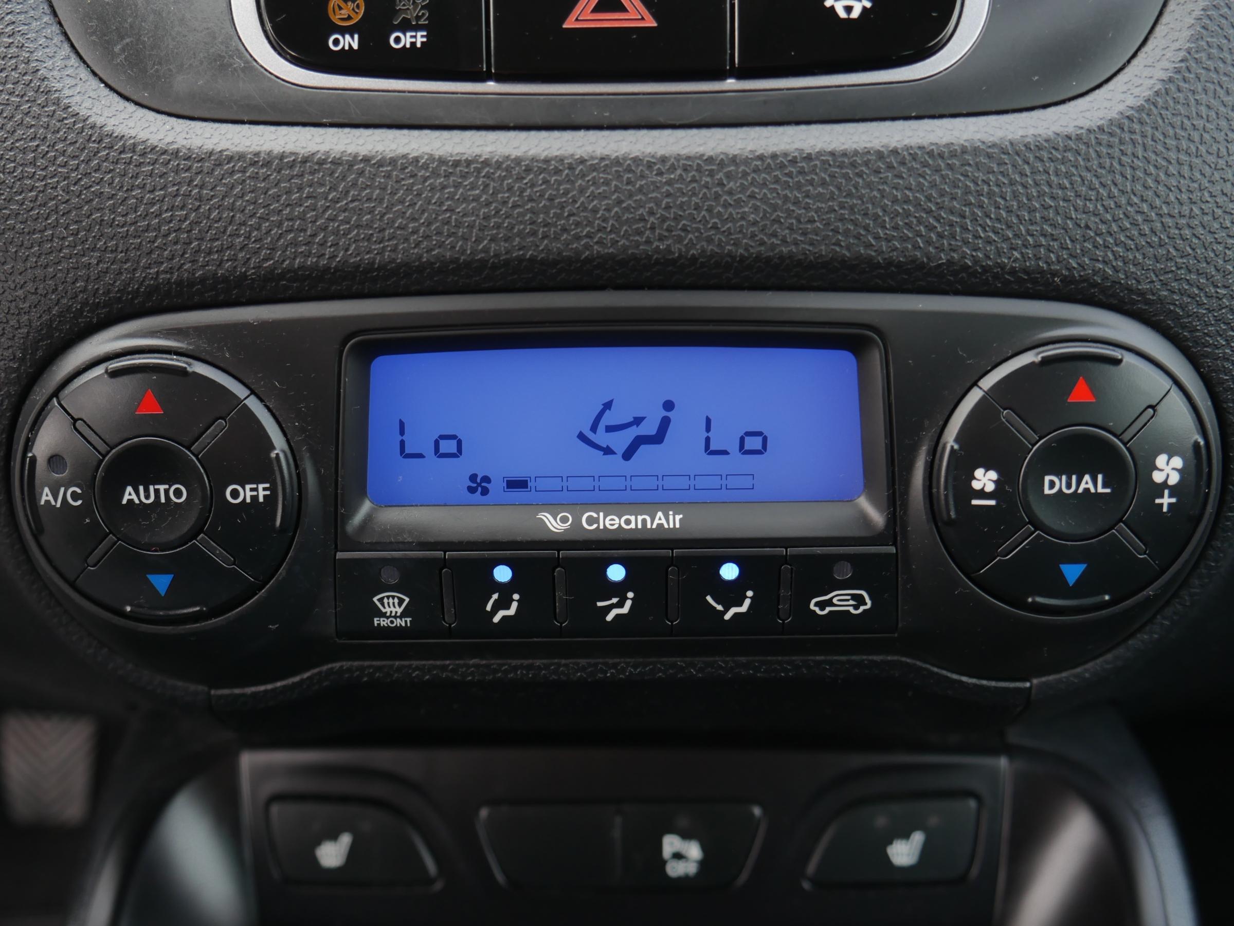 Hyundai ix35, 2012 - pohled č. 17