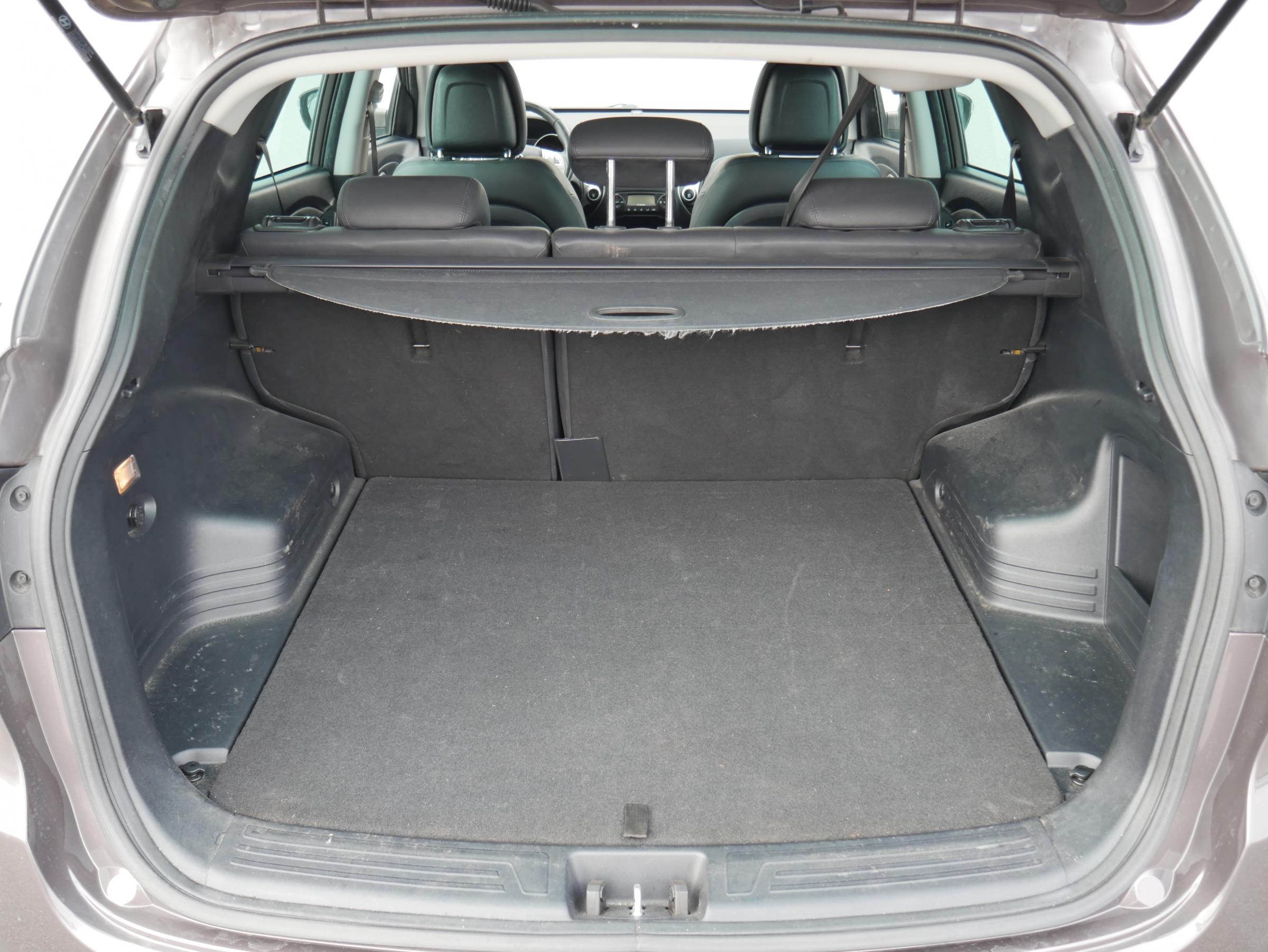 Hyundai ix35, 2012 - pohled č. 7