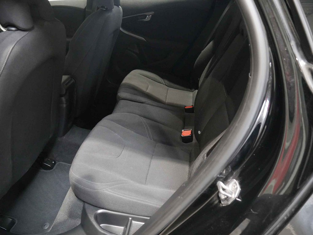 Volvo V40 2.0 D 