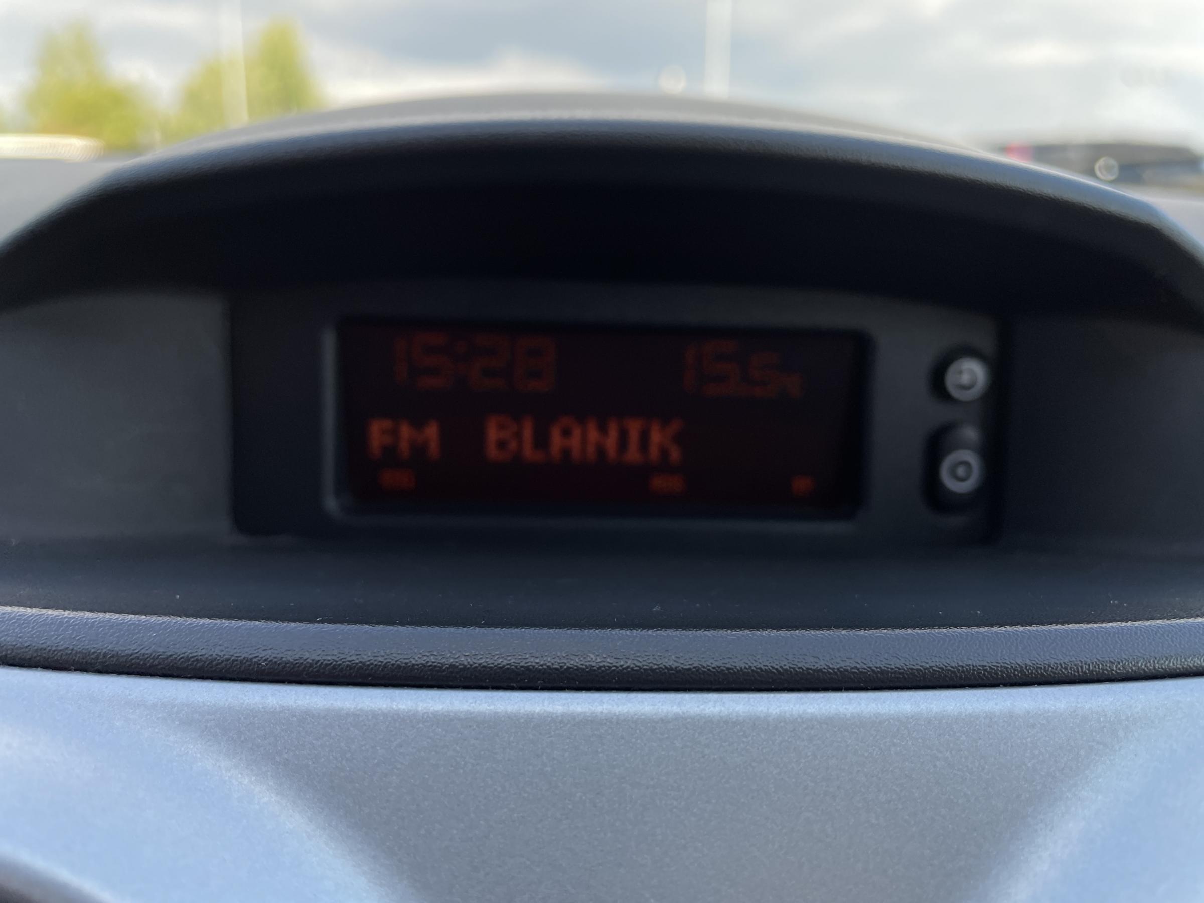 Opel Corsa, 2012 - pohled č. 11