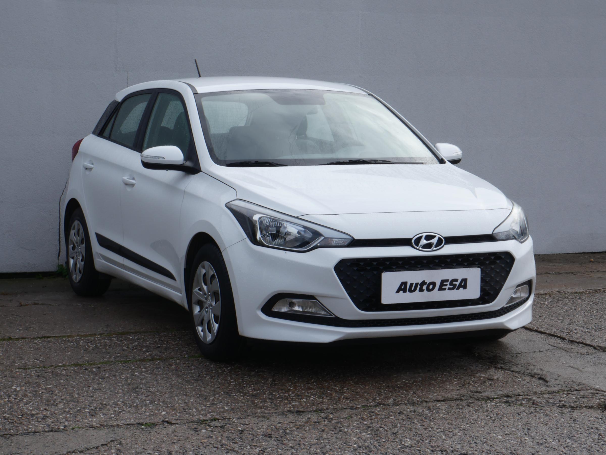 Hyundai i20, 2015 - celkový pohled
