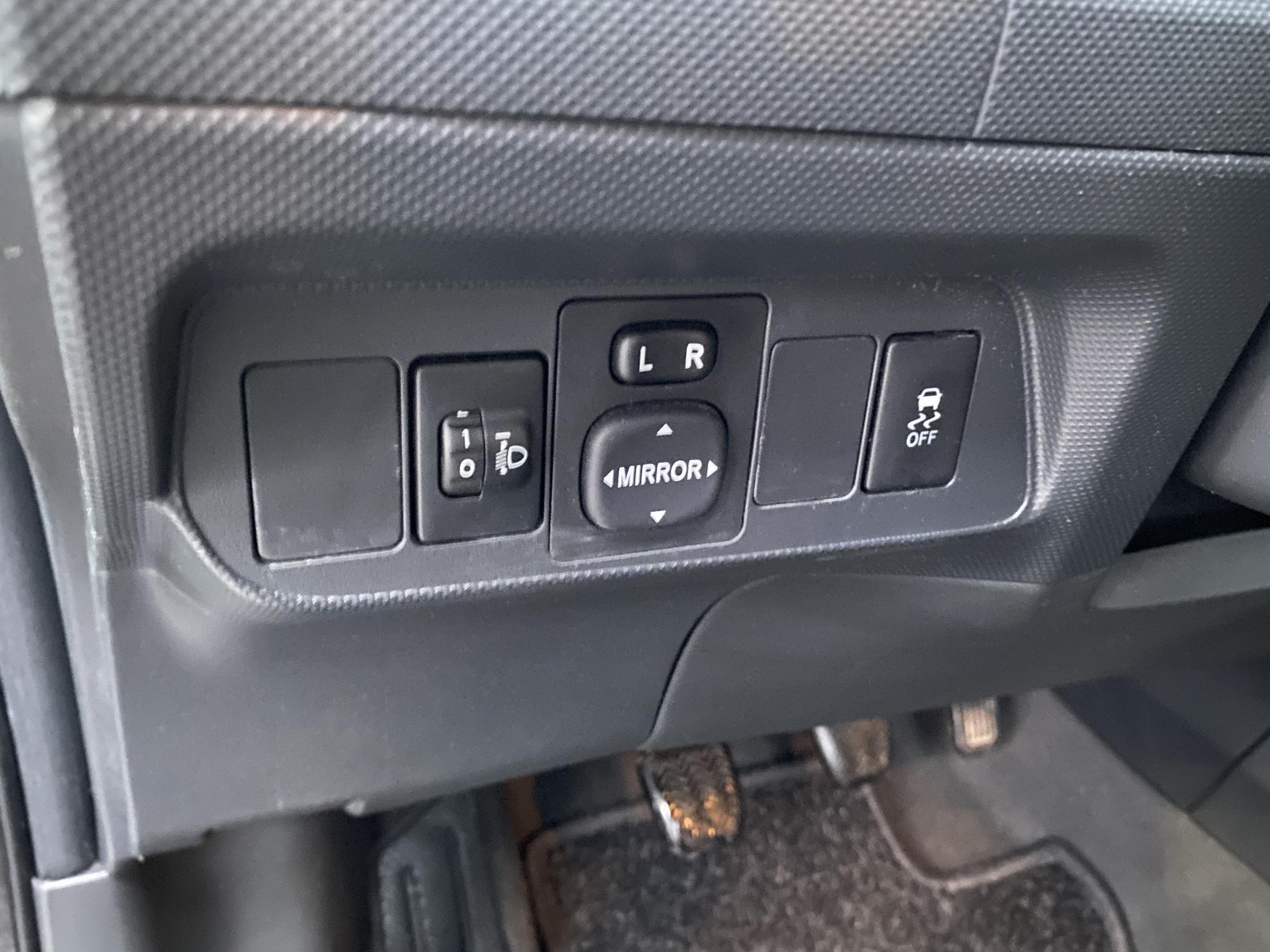 Toyota Auris, 2008 - pohled č. 15