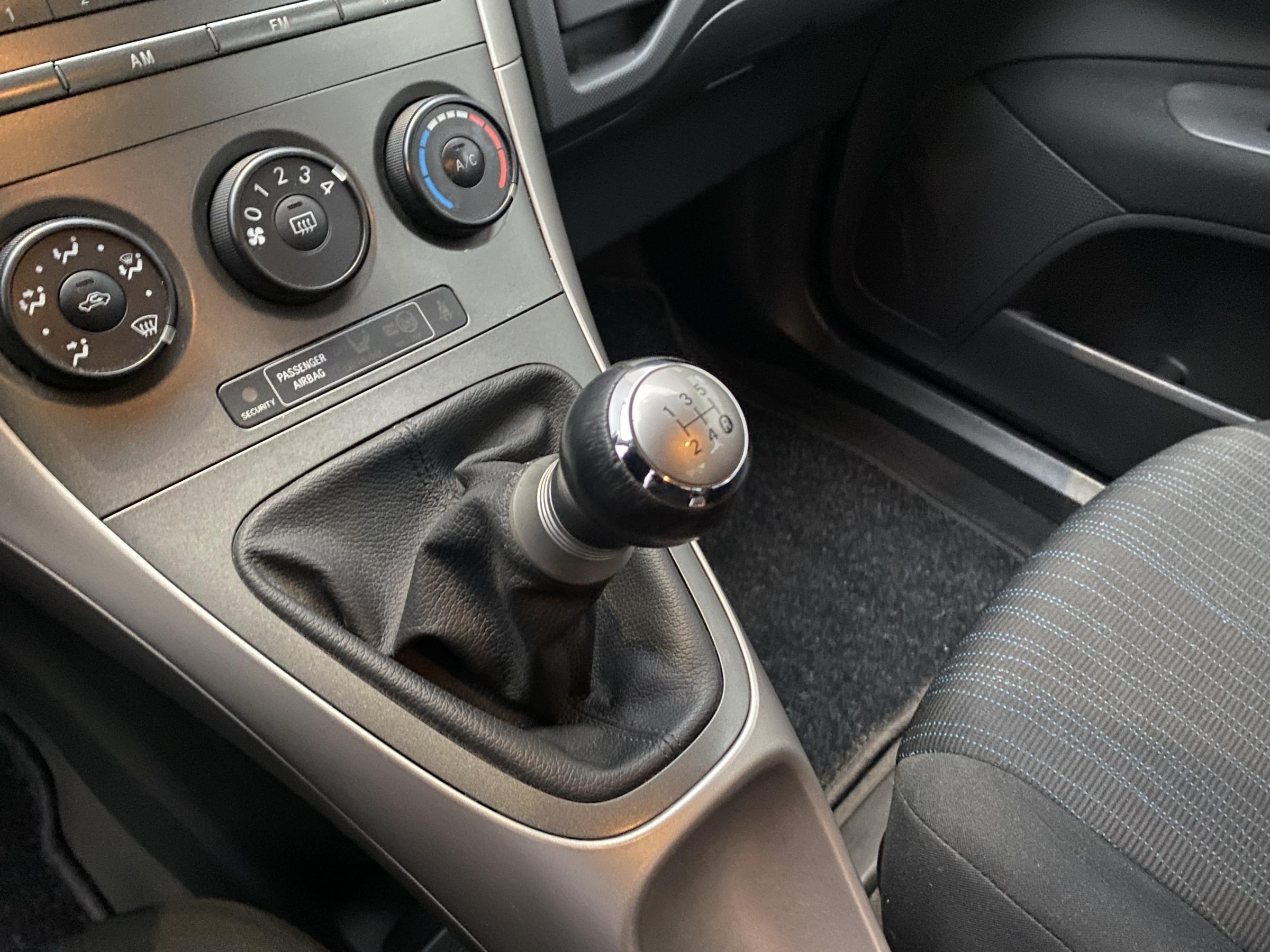 Toyota Auris, 2008 - pohled č. 16