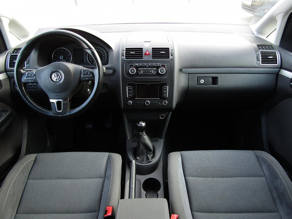 Volkswagen Touran 1.4 TSI 