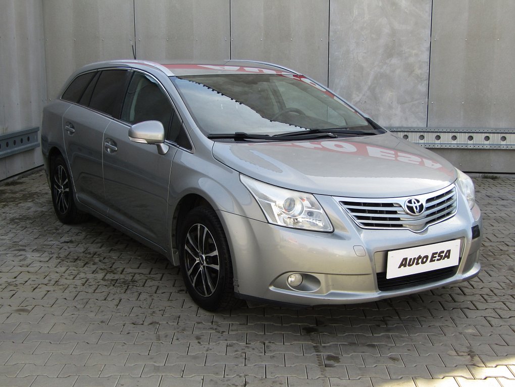 Toyota Avensis 1.8 i 