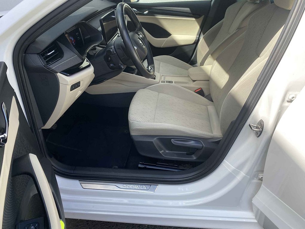 Škoda Octavia IV 2.0 TDi Style