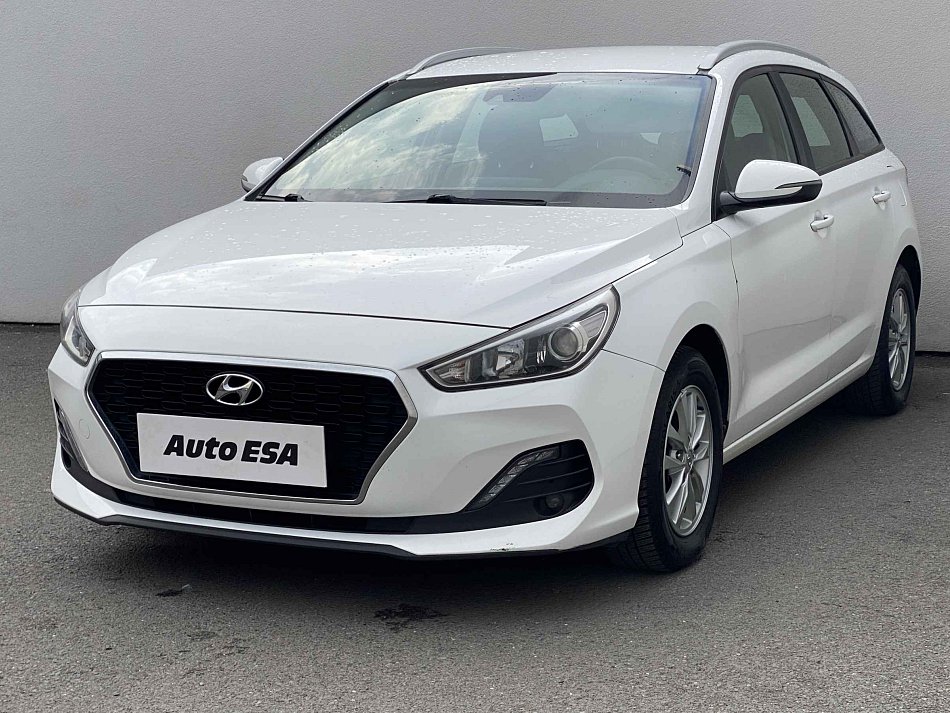 Hyundai I30 1.4 T-GDi Trikolor