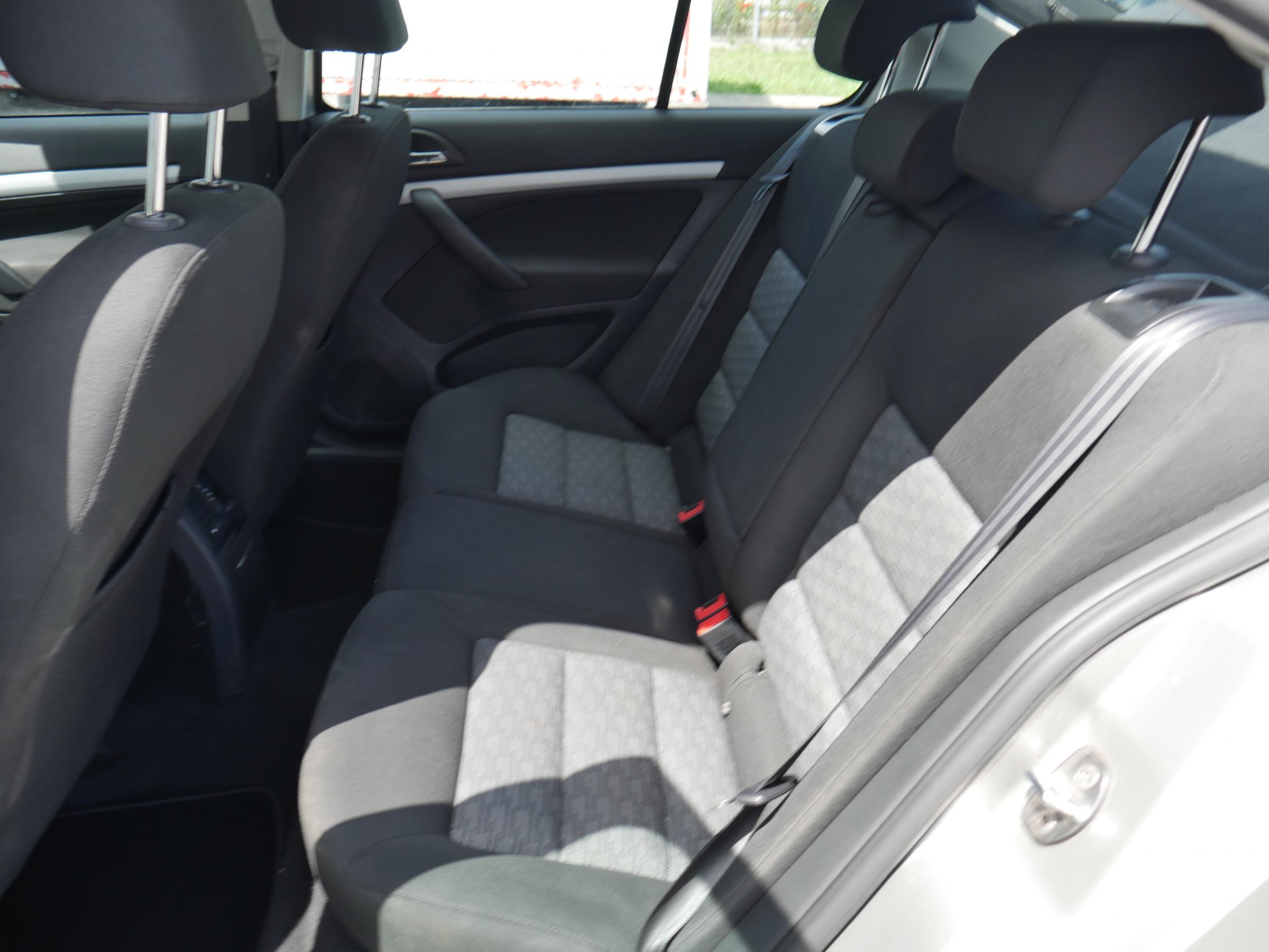 Škoda Octavia, 2009 - pohled č. 10