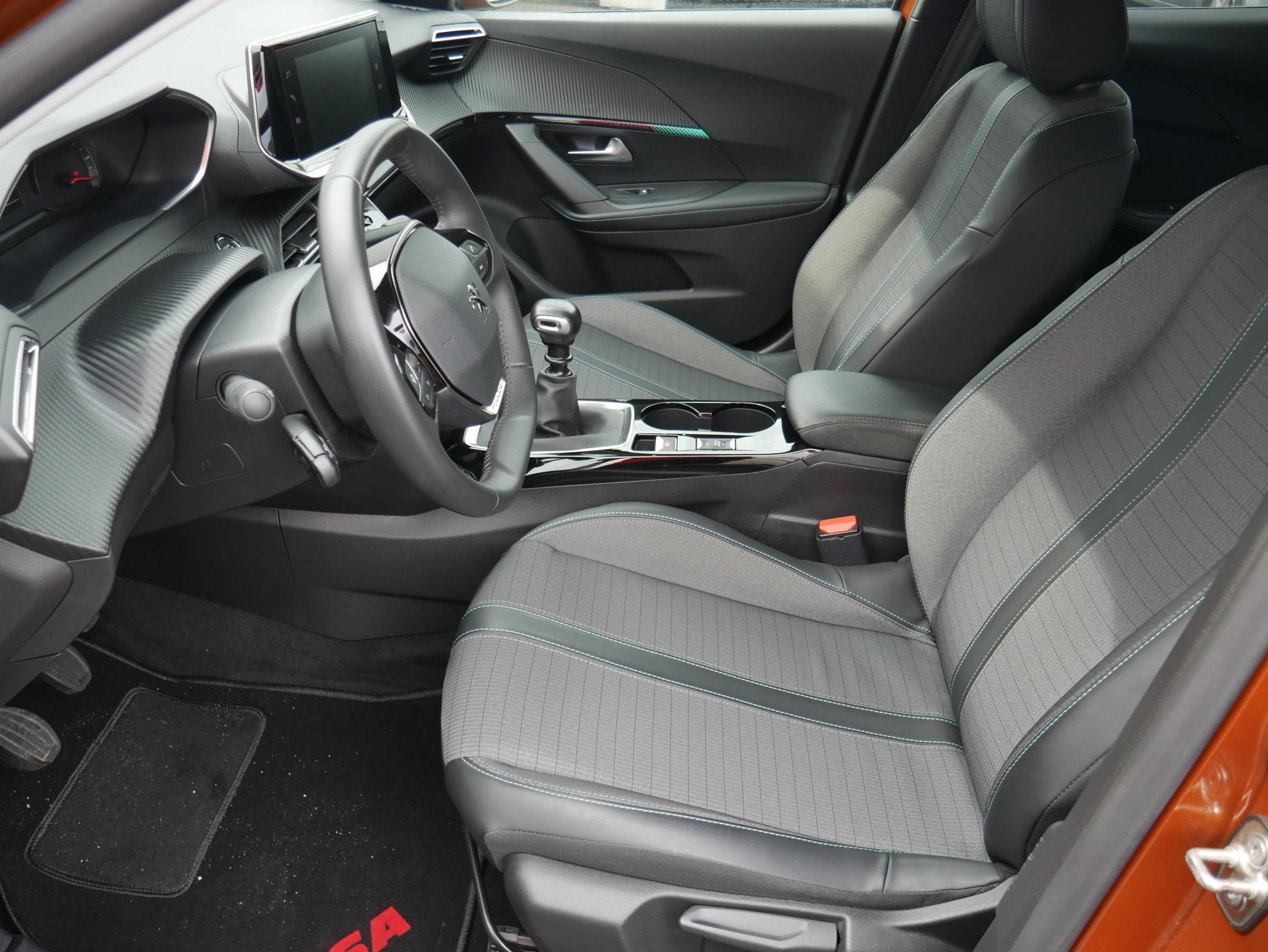 Peugeot 2008, 2021 - pohled č. 10