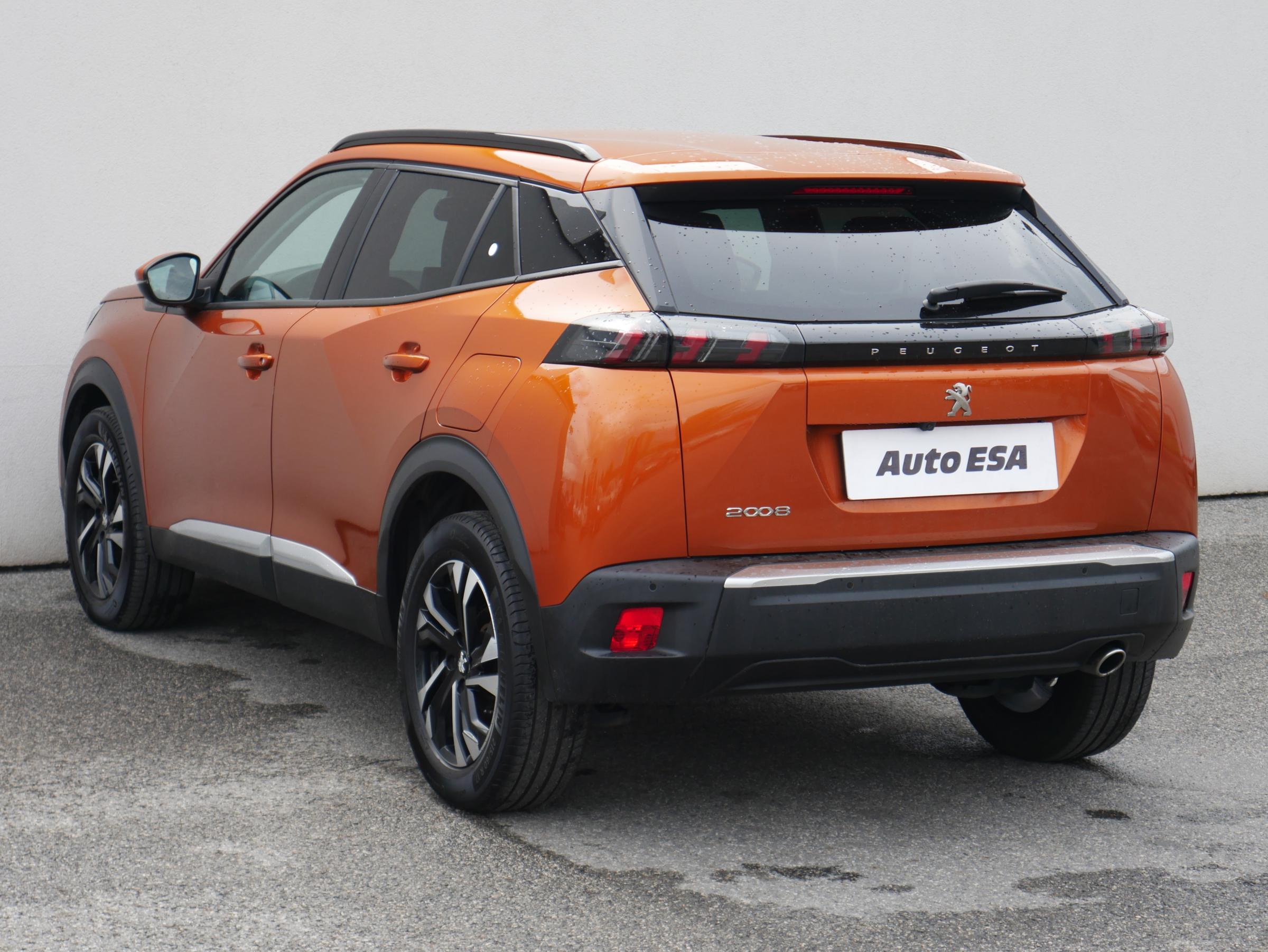 Peugeot 2008, 2021 - pohled č. 4