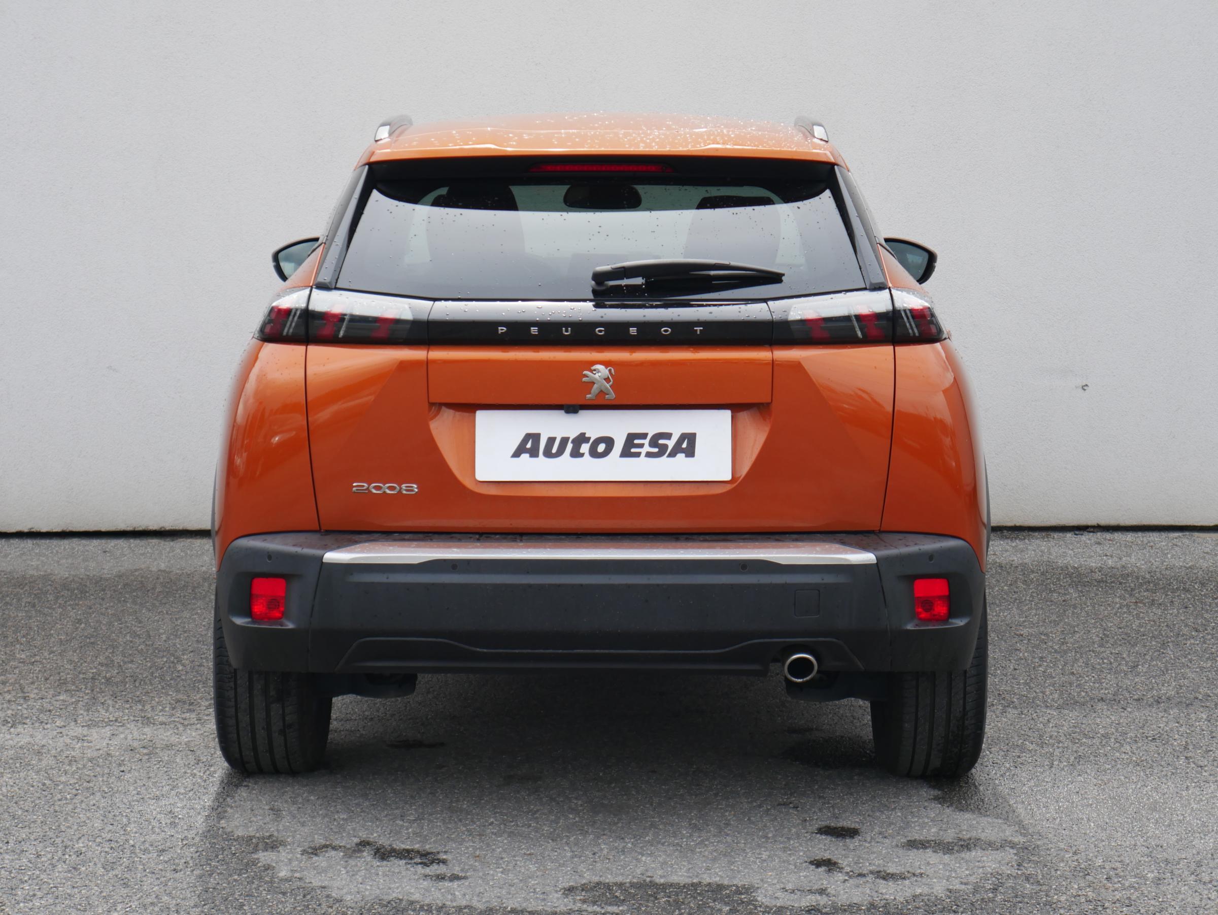 Peugeot 2008, 2021 - pohled č. 5