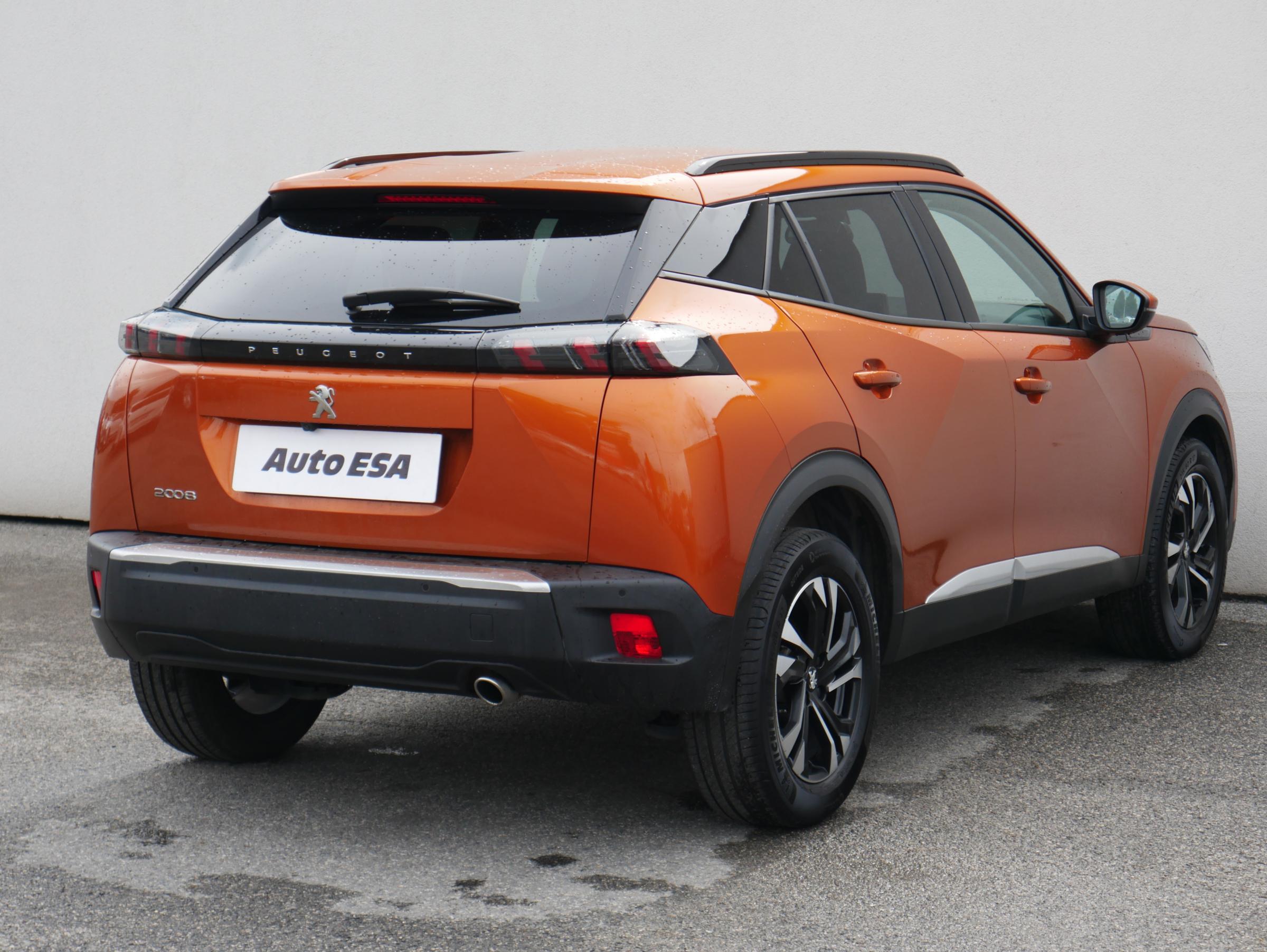 Peugeot 2008, 2021 - pohled č. 6