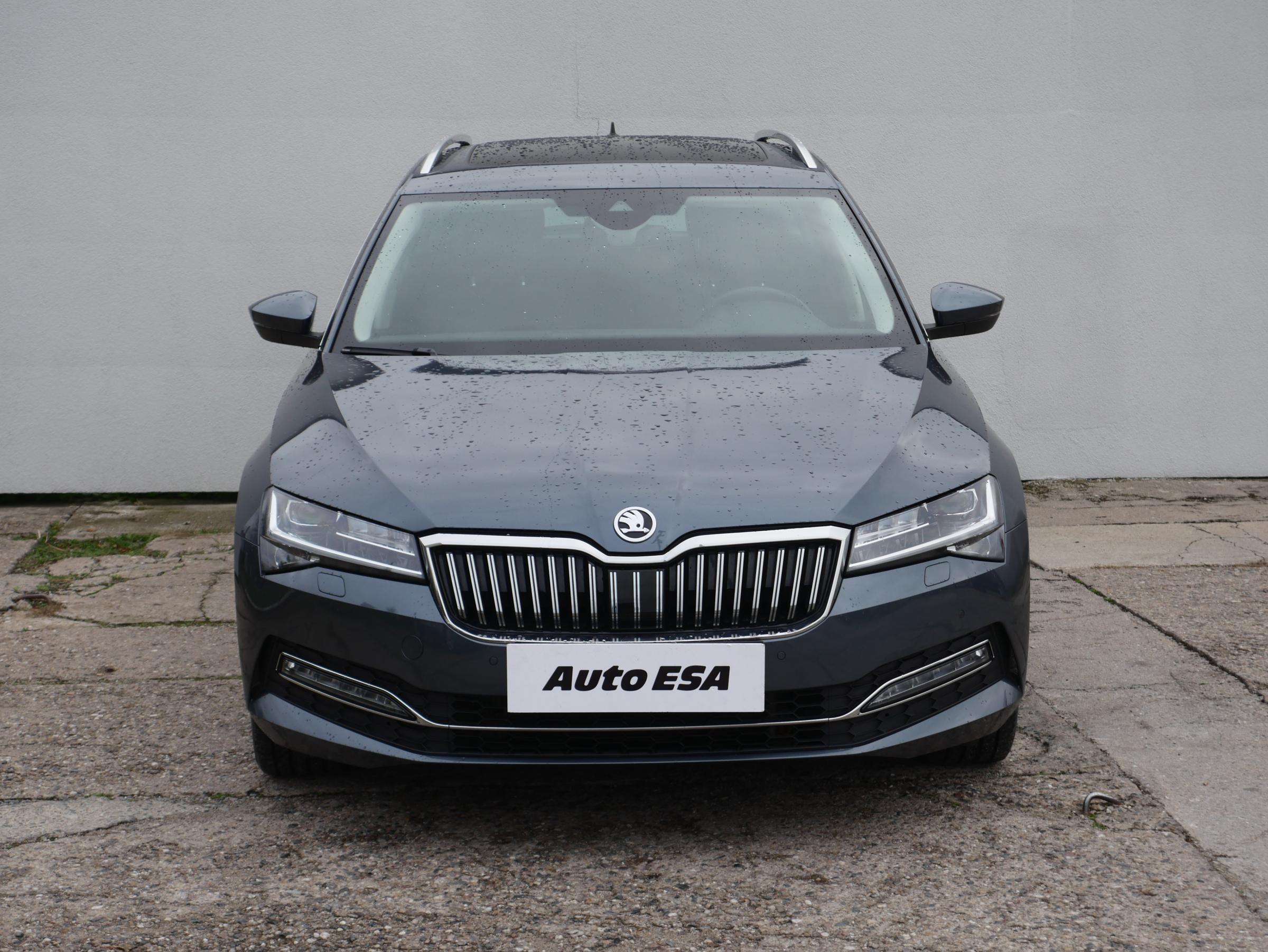 Škoda Superb III, 2021 - pohled č. 2
