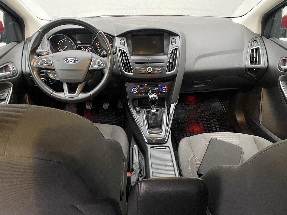 Ford Focus 1.5EB Titanium