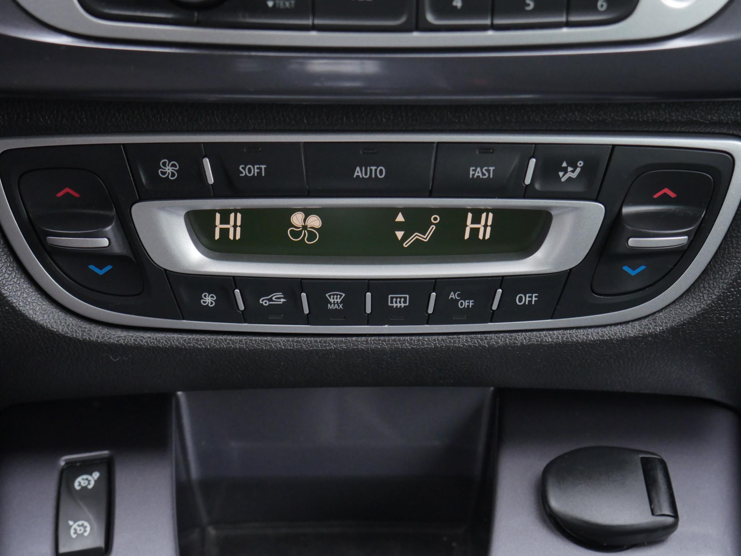 Renault Scénic, 2015 - pohled č. 16