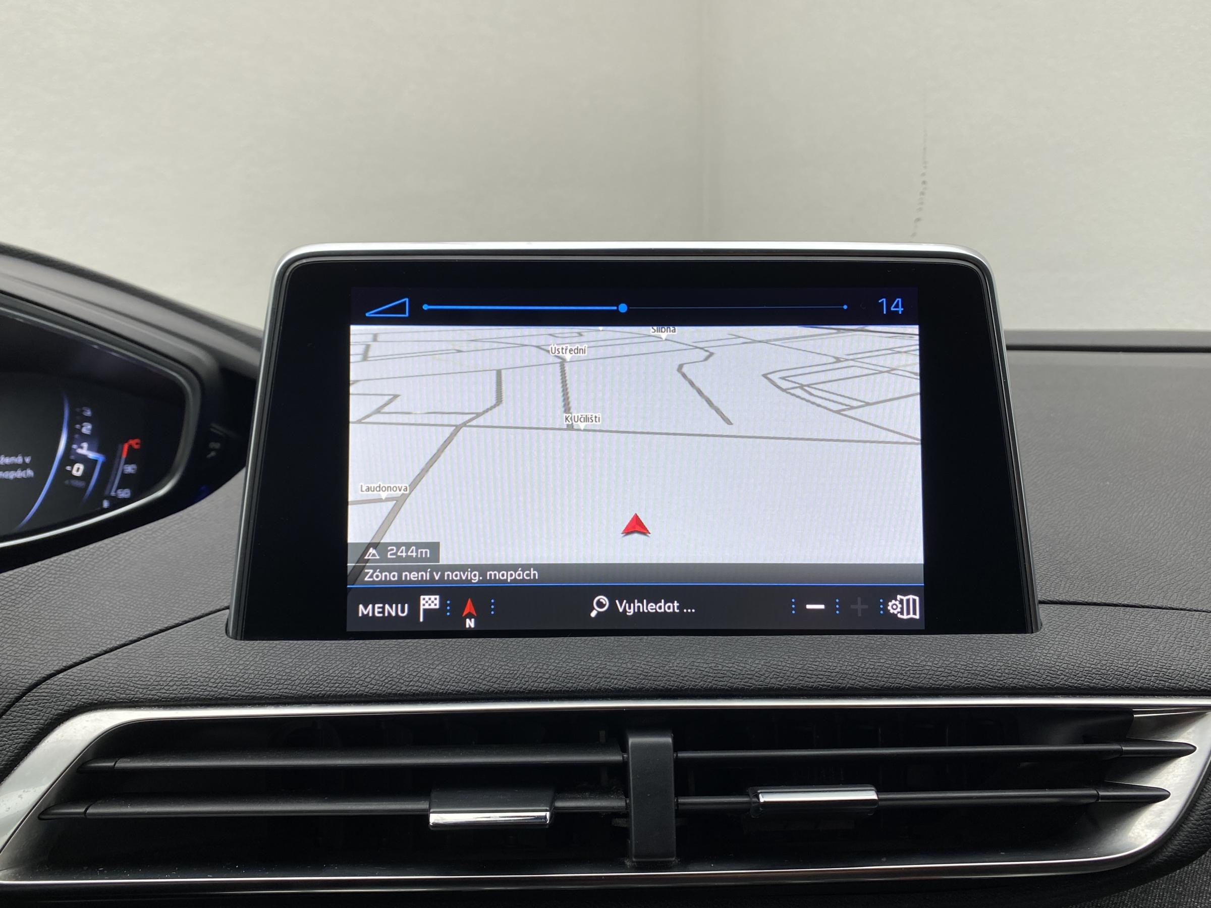 Peugeot 3008, 2018 - pohled č. 16