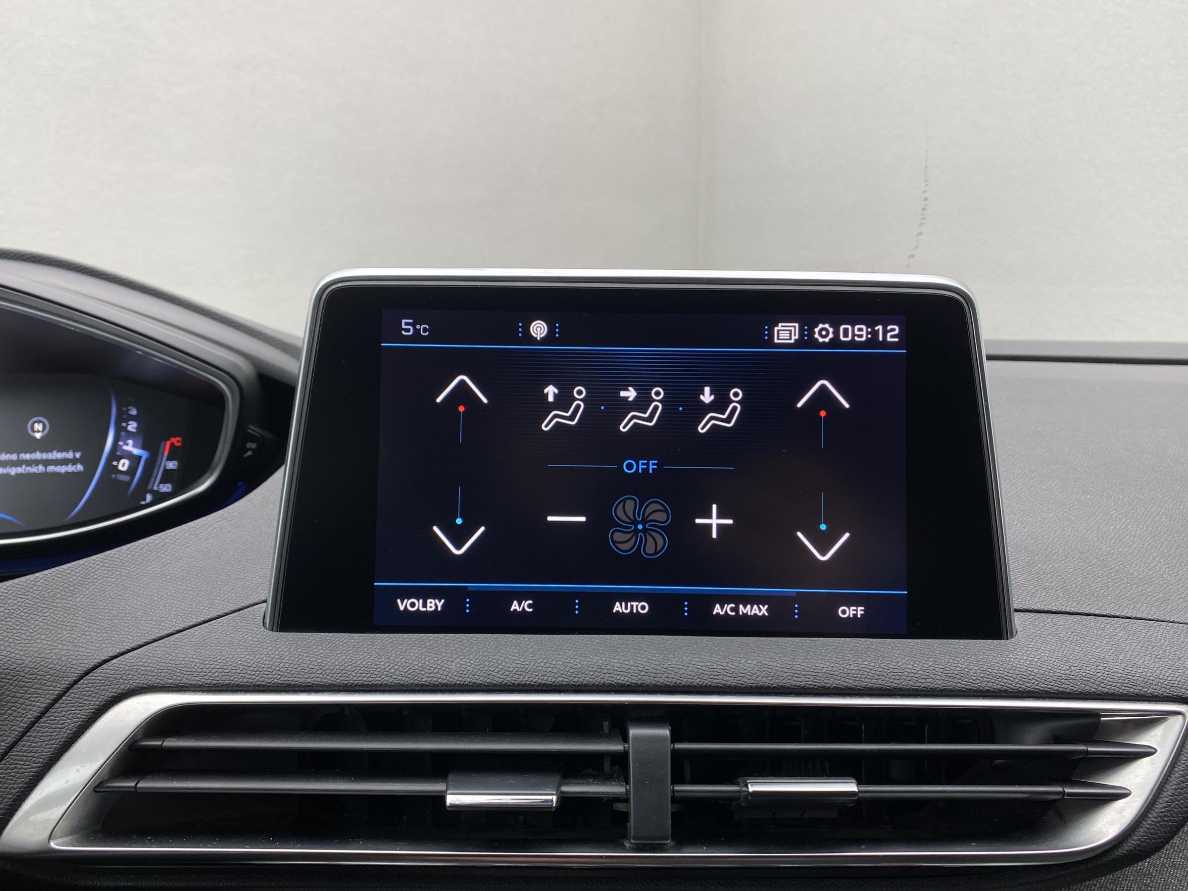 Peugeot 3008, 2018 - pohled č. 18