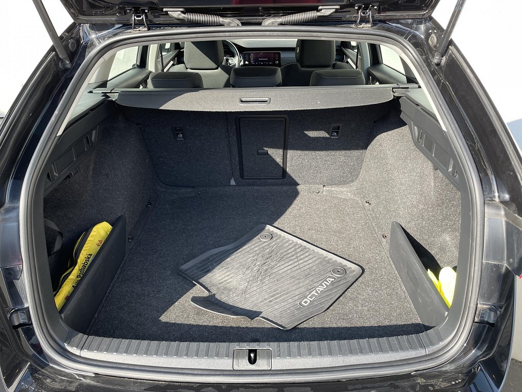 Škoda Octavia IV 2.0 TDi Ambition