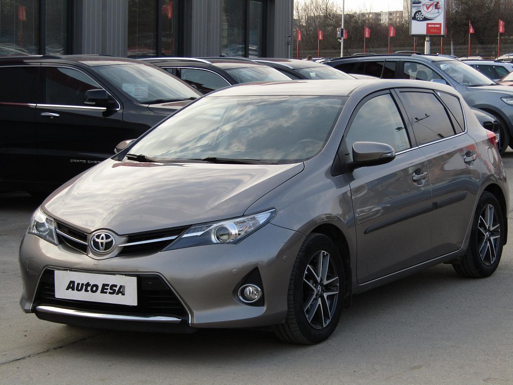 Toyota Auris 1.6i 