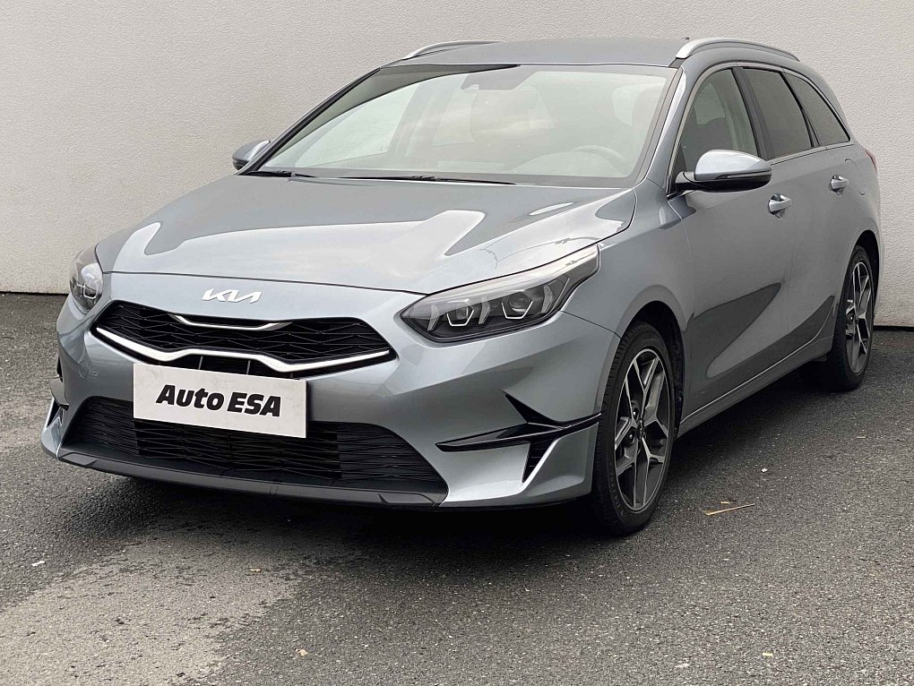 Kia Ceed 1.5 T-GDi TOP