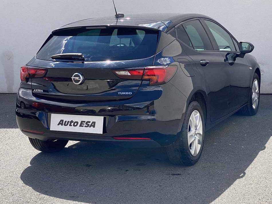 Opel Astra 1.4T 