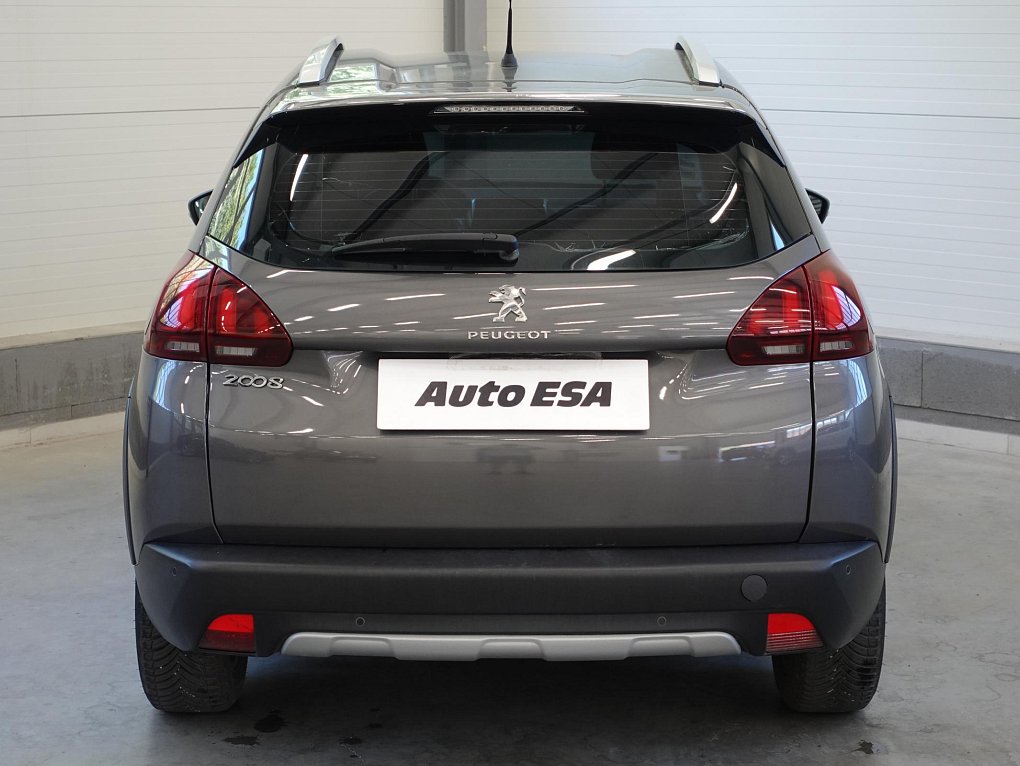 Peugeot 2008 1.2 PT Allure