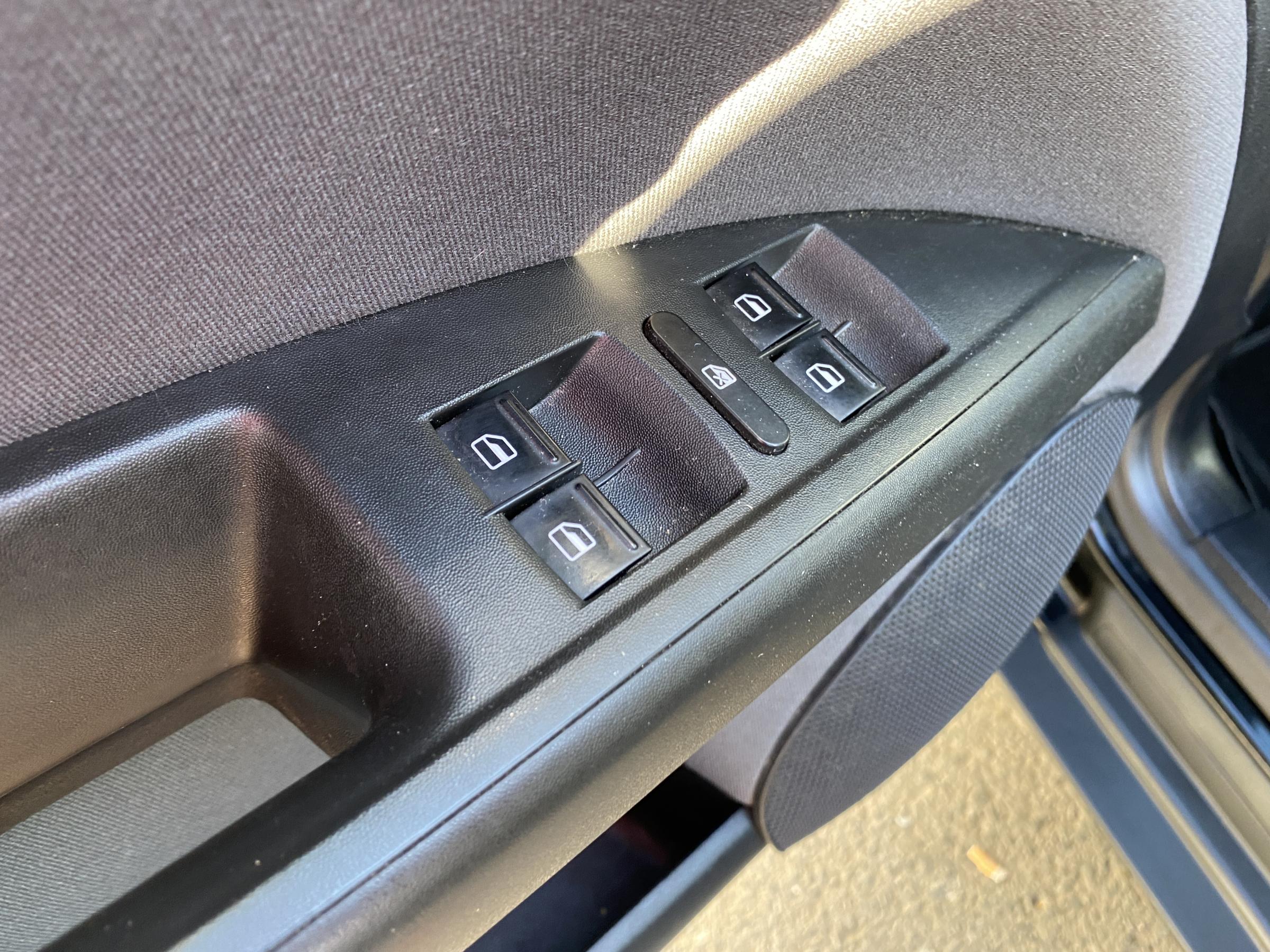 Seat Altea, 2013 - pohled č. 15