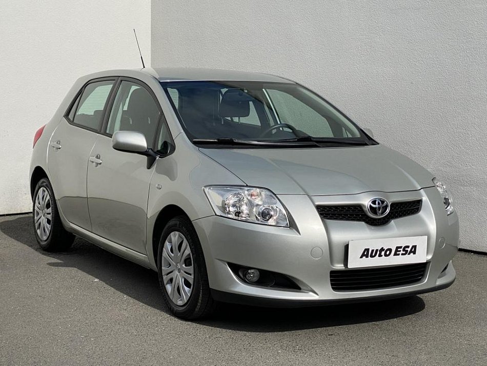 Toyota Auris 1.4 Team