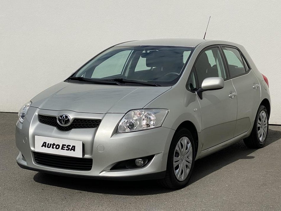 Toyota Auris 1.4 Team