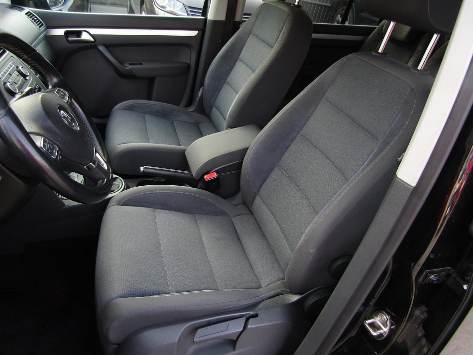 Volkswagen Touran 1.4 TSI 