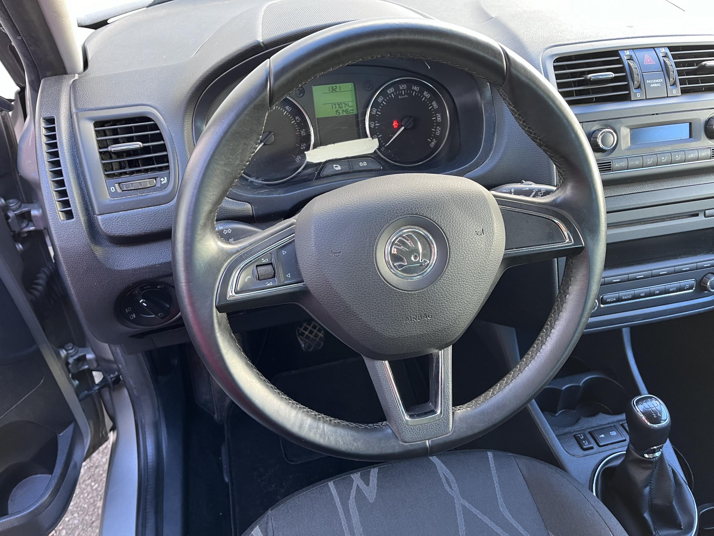 Škoda Roomster, 2014 - pohled č. 13