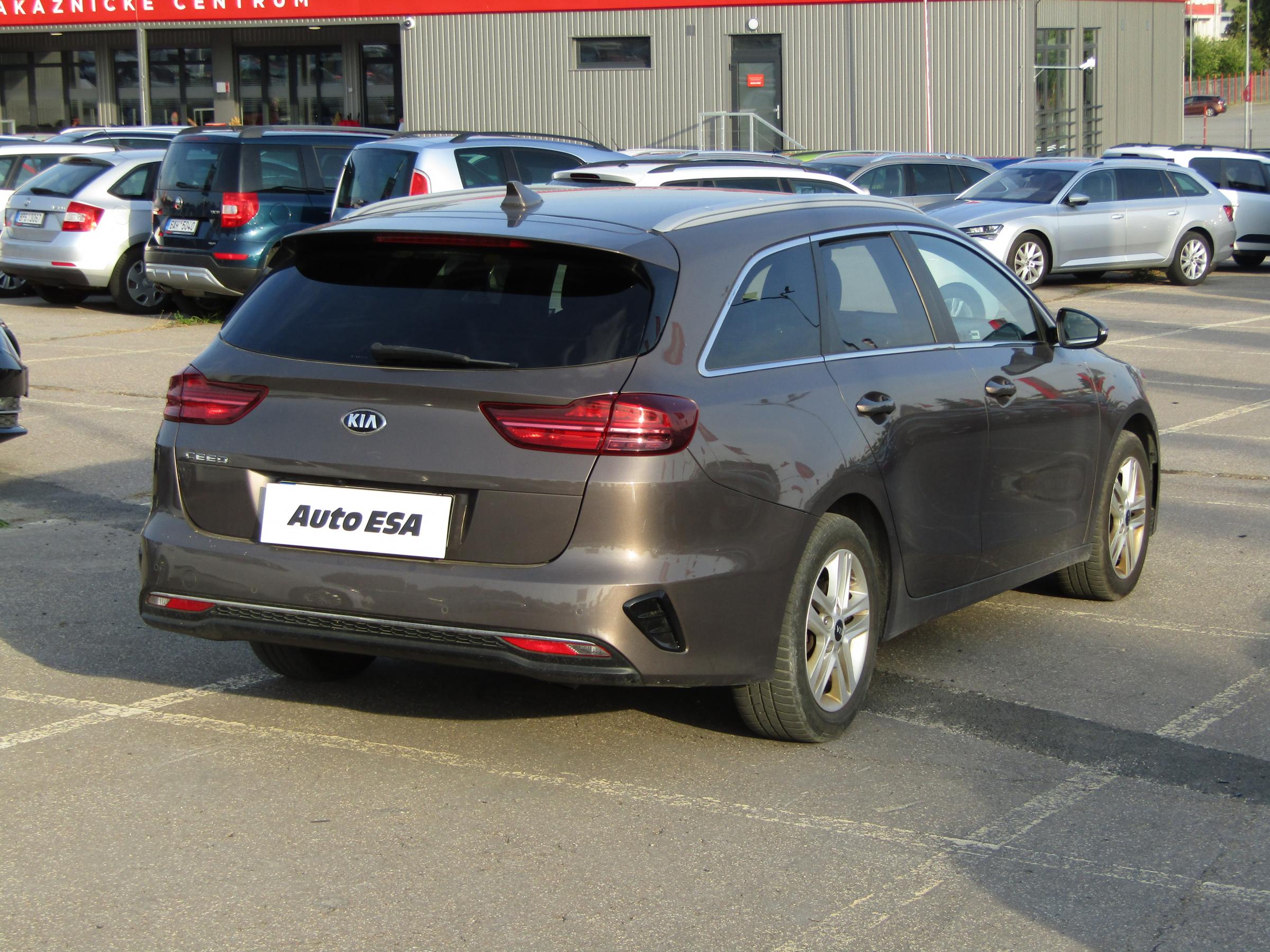 Kia Cee´d, 2019 - pohled č. 4
