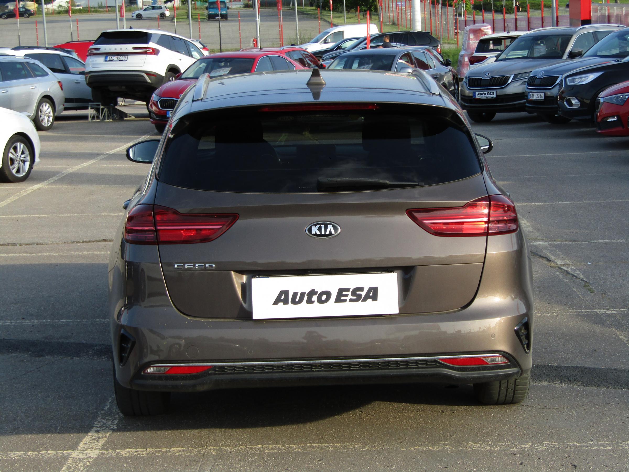 Kia Cee´d, 2019 - pohled č. 5
