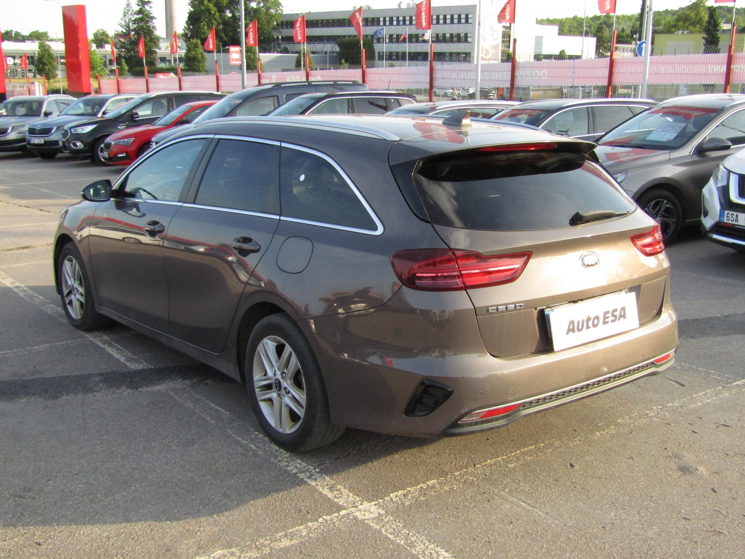 Kia Cee´d, 2019 - pohled č. 6