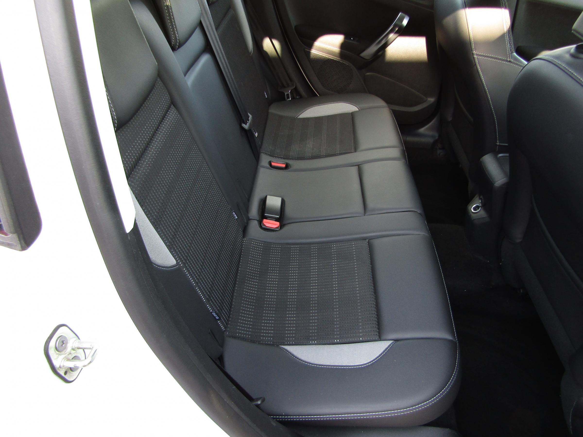 Peugeot 2008, 2013 - pohled č. 13