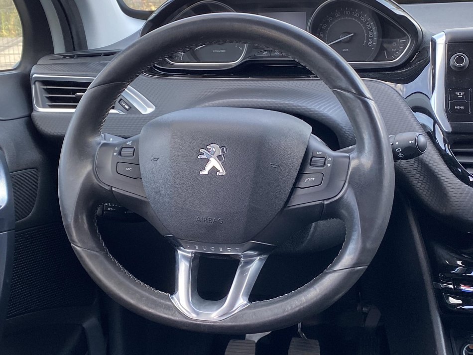 Peugeot 2008 1.6 VTi Allure