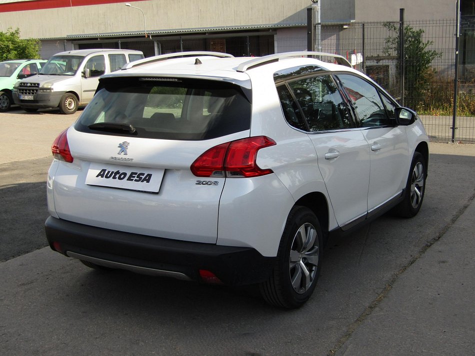 Peugeot 2008 1.6 VTi Allure