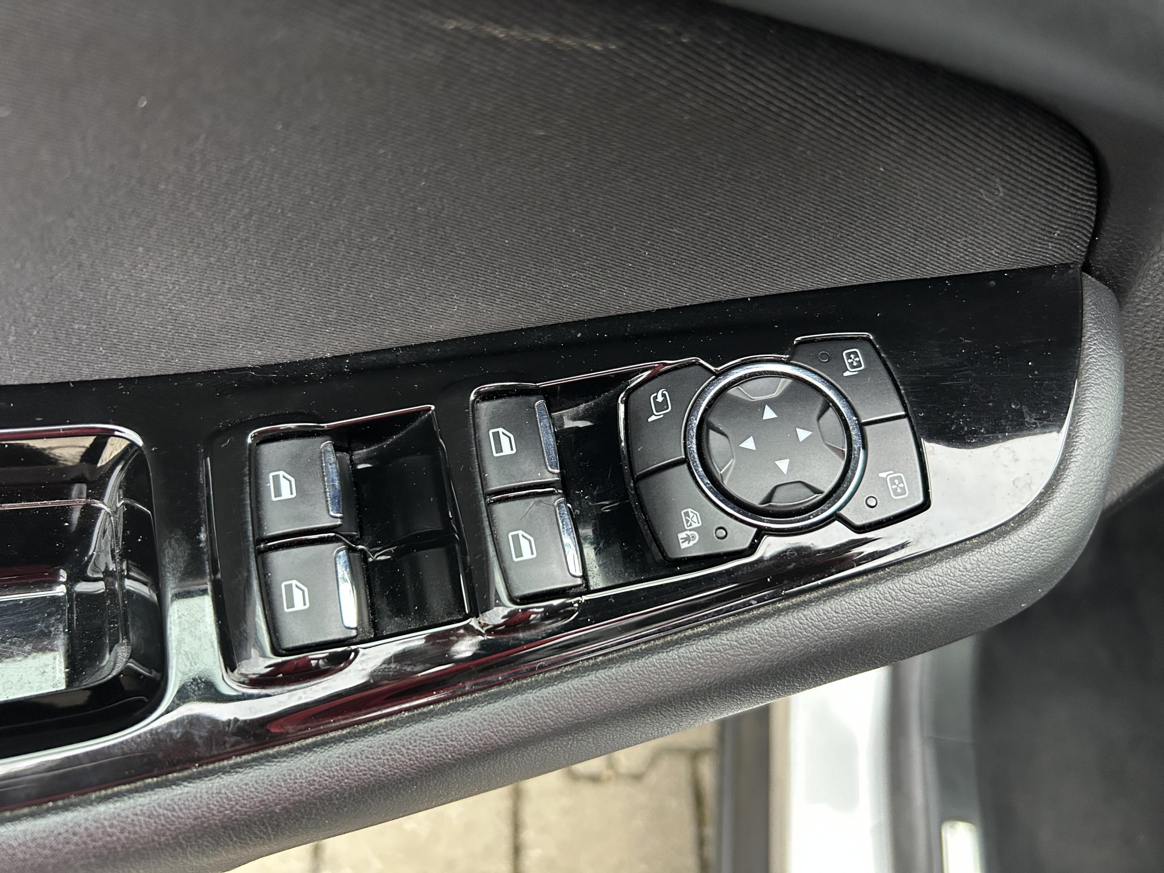 Ford Galaxy, 2019 - pohled č. 12