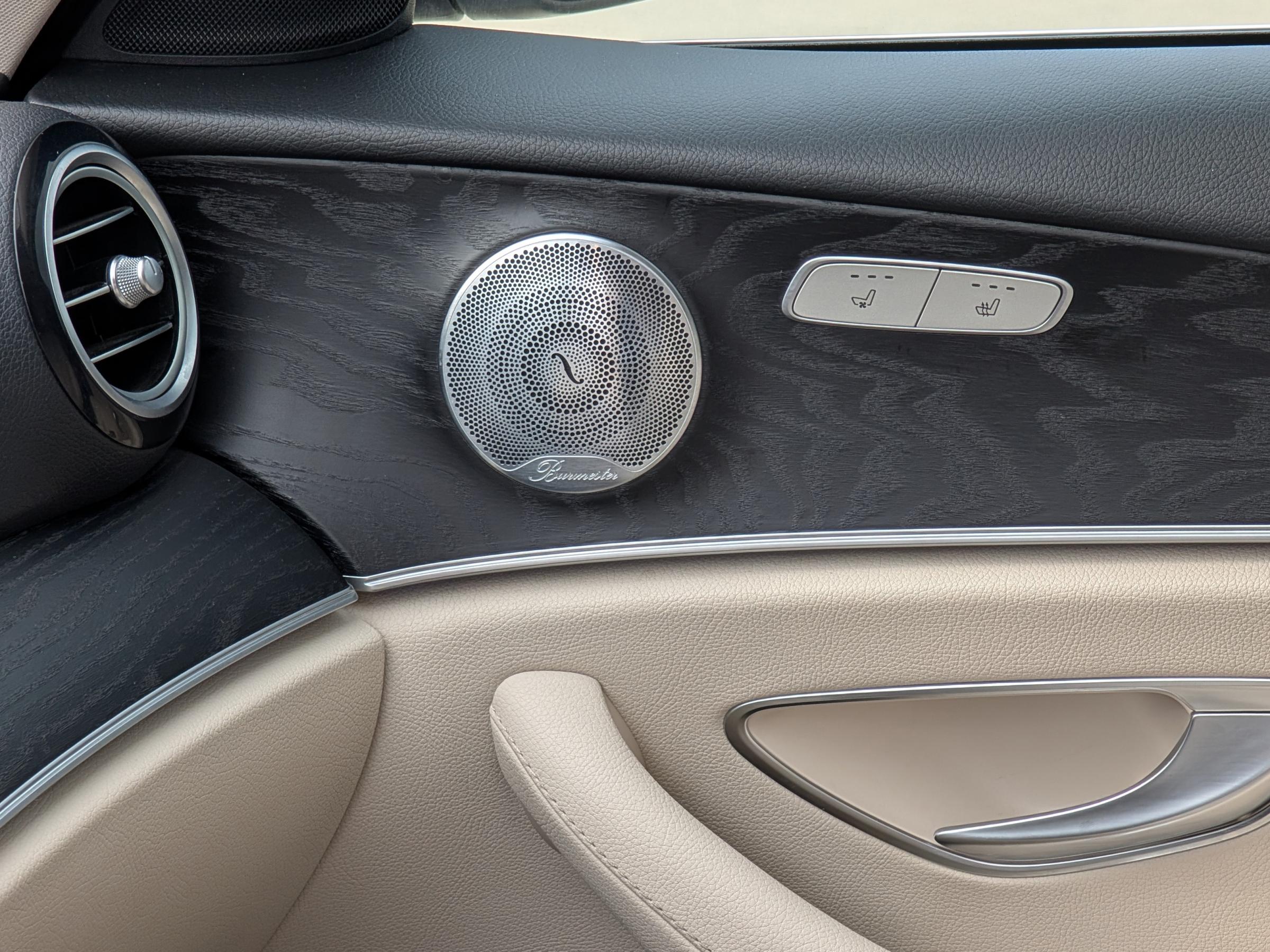 Mercedes-Benz Třída E, 2017 - pohled č. 11