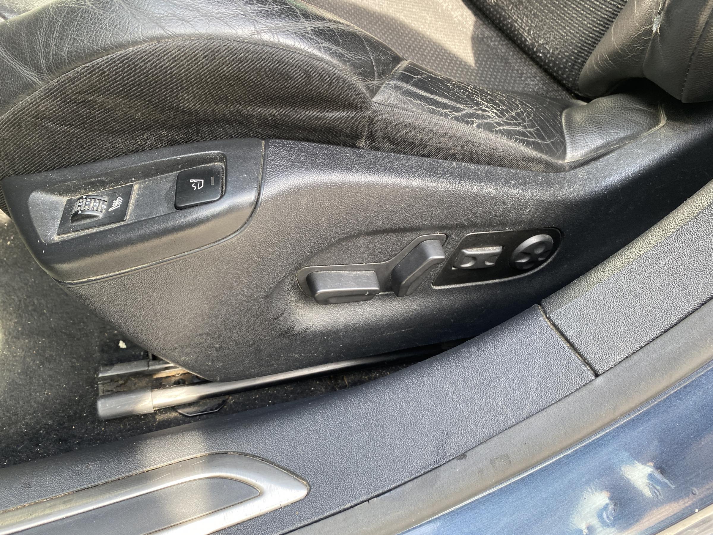 Citroën C5, 2009 - pohled č. 16