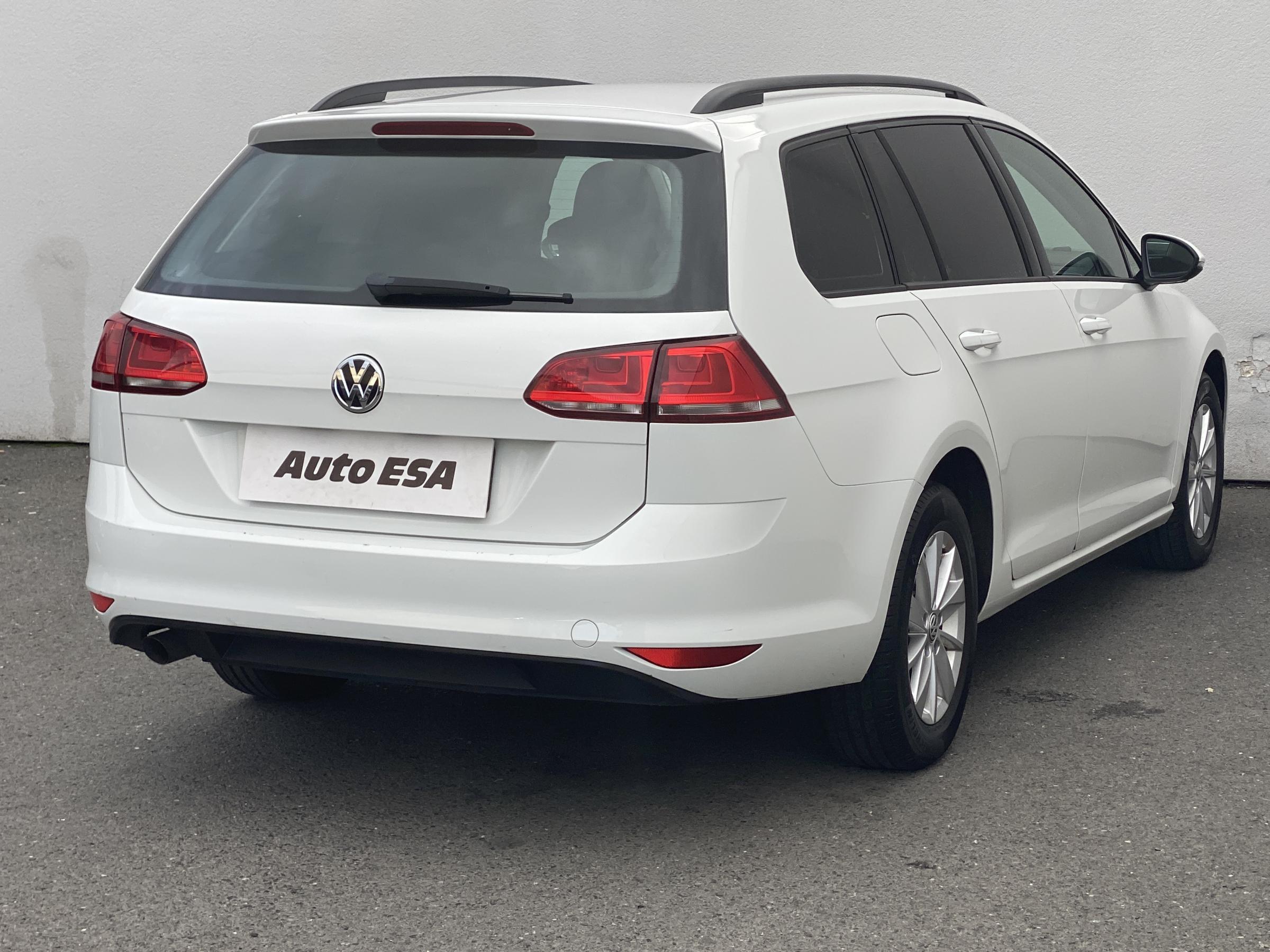 Volkswagen Golf, 2015 - pohled č. 4