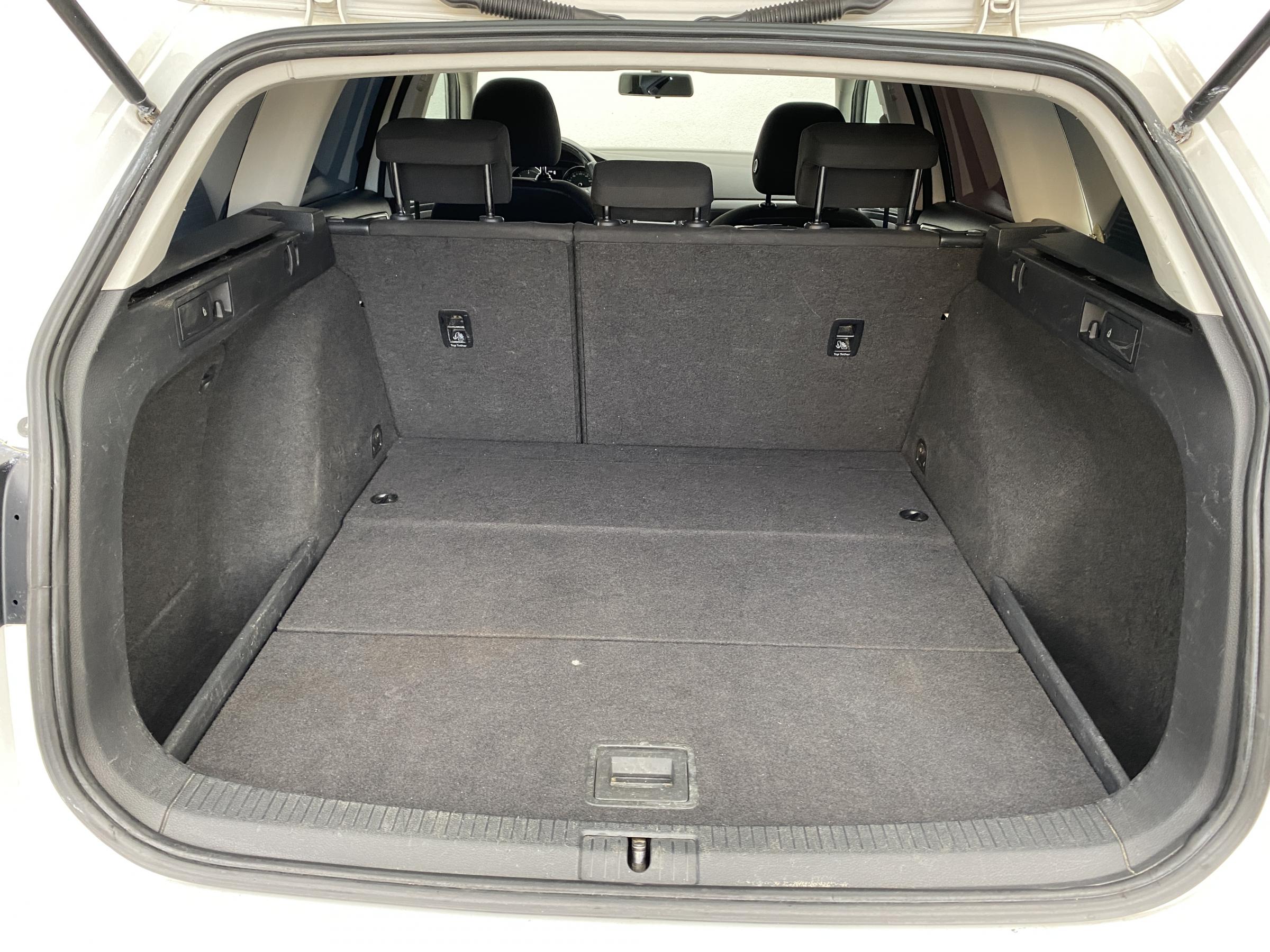 Volkswagen Golf, 2015 - pohled č. 7