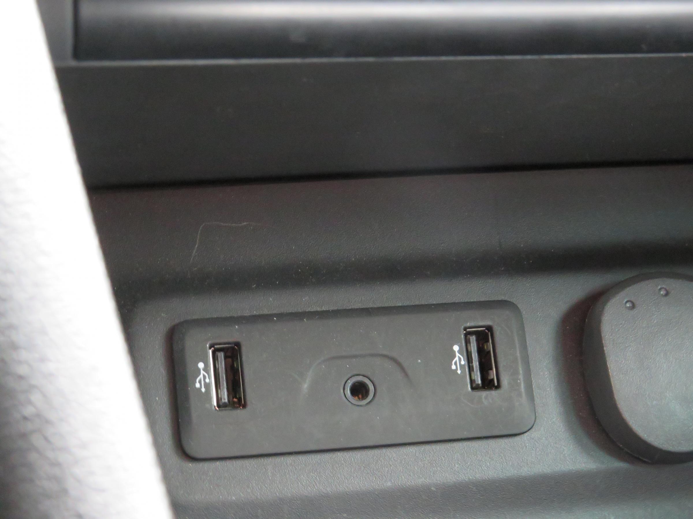 Renault Mégane, 2017 - pohled č. 23