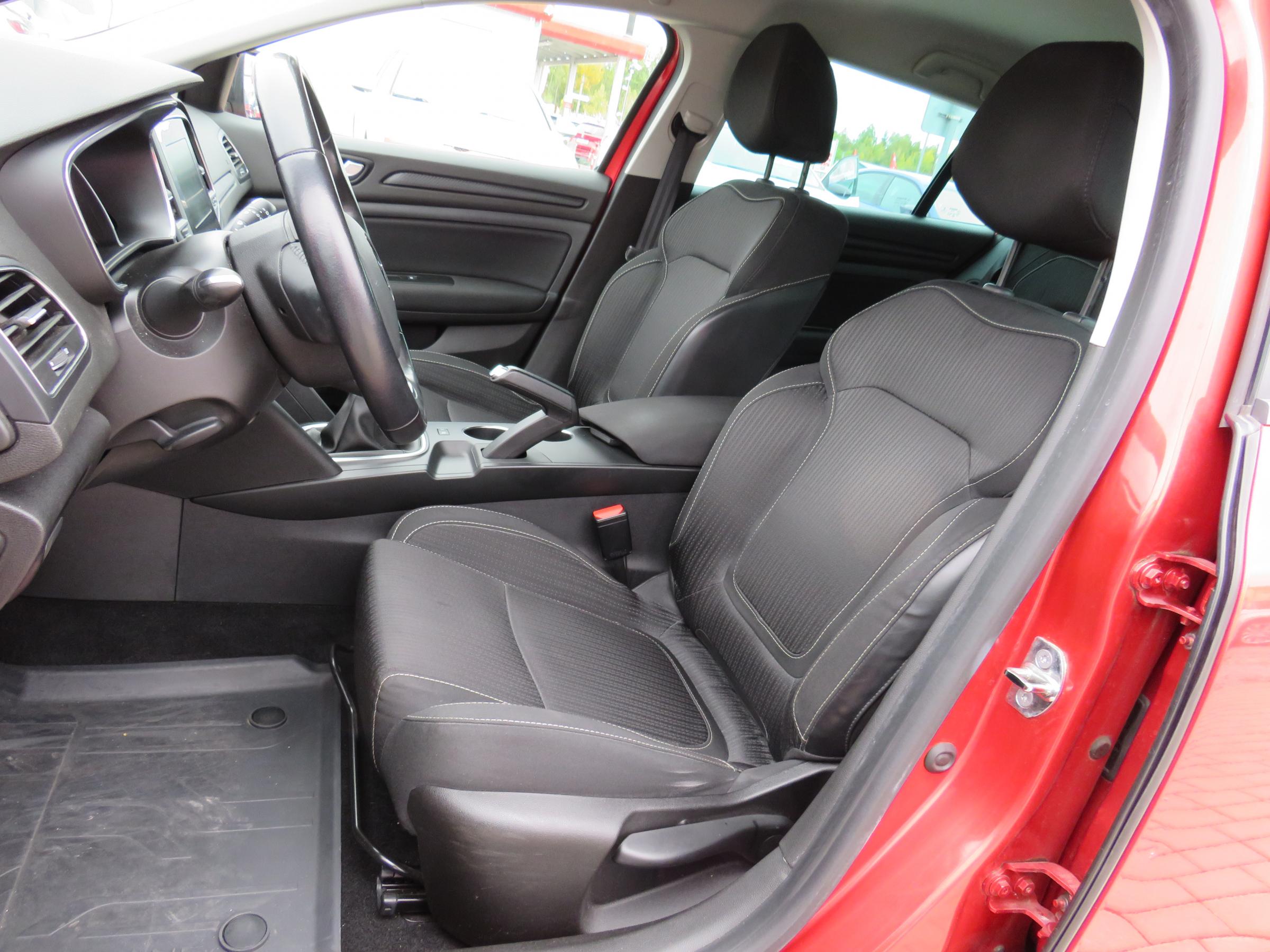 Renault Mégane, 2017 - pohled č. 9