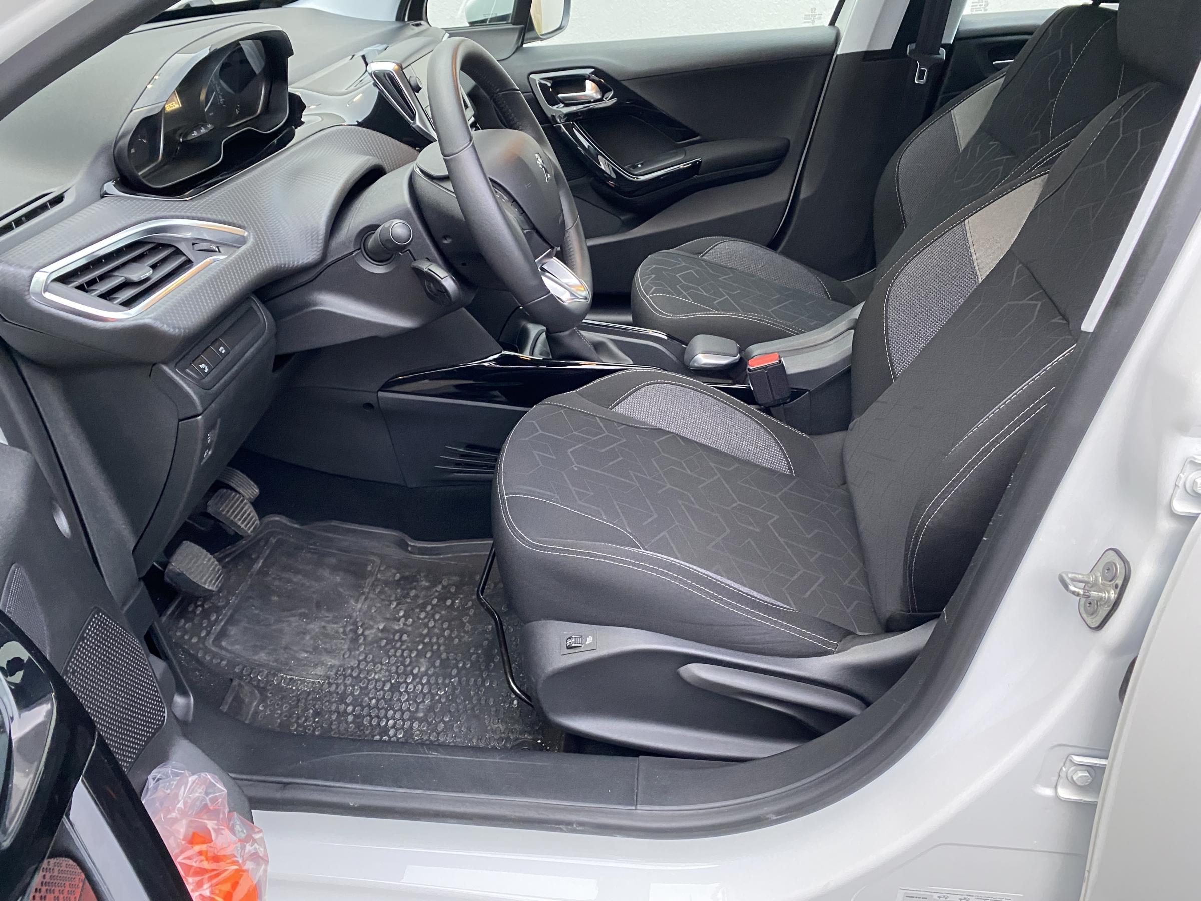 Peugeot 2008, 2019 - pohled č. 9