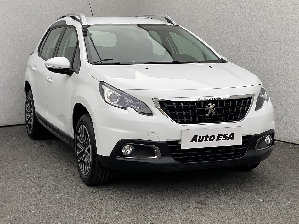 Peugeot 2008 1.2i Active