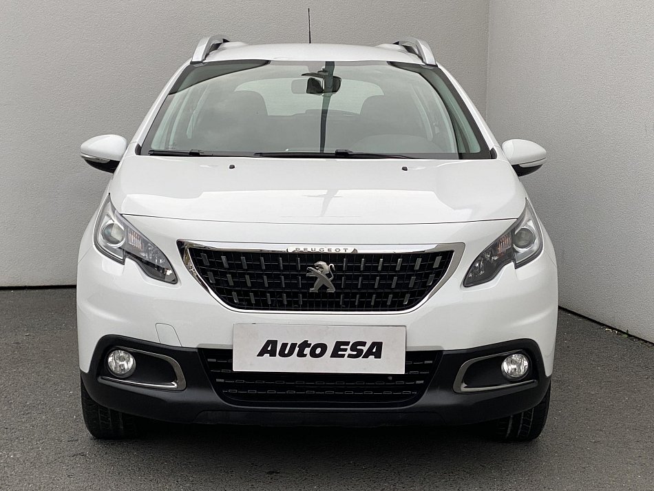 Peugeot 2008 1.2i Active