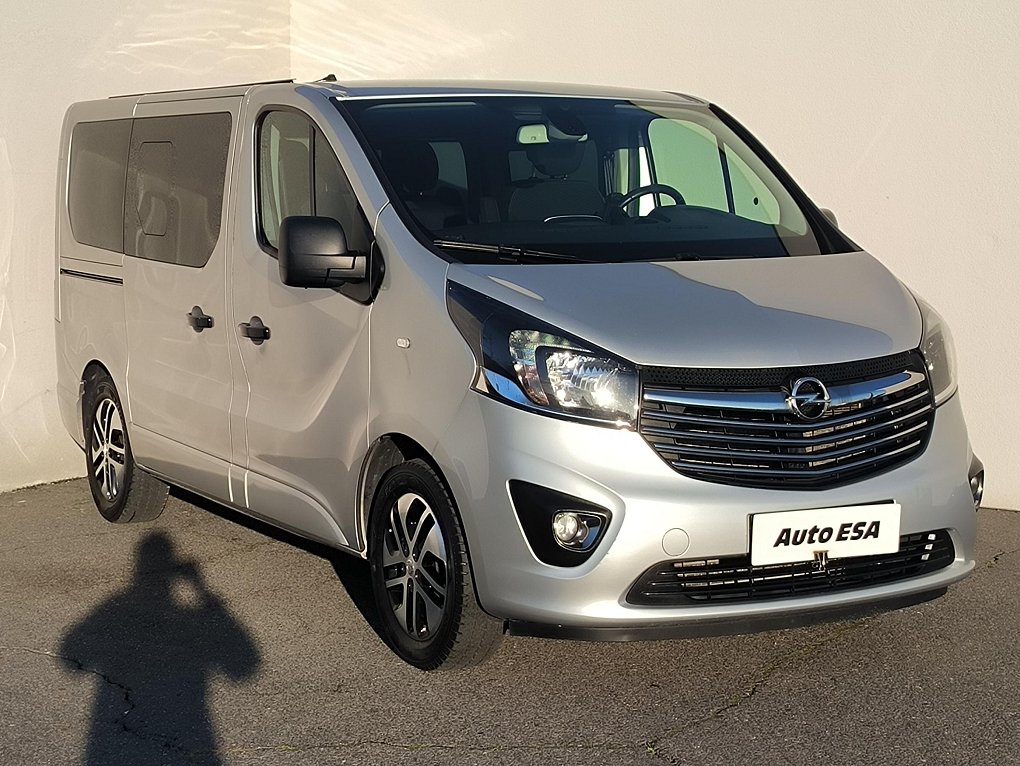 Opel Vivaro 1.6CDTi  TOUR